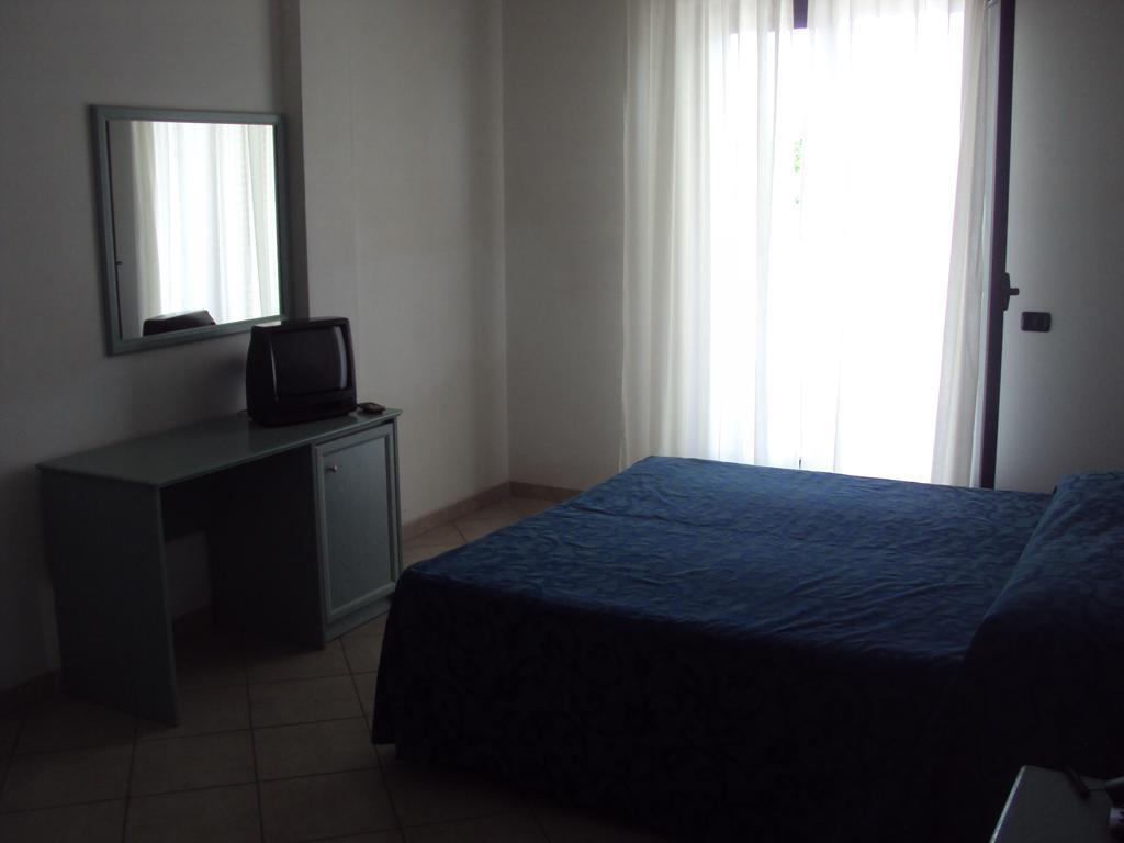 Hotel Piccolo Paradiso Di โรดิการ์กานิโก ภายนอก รูปภาพ